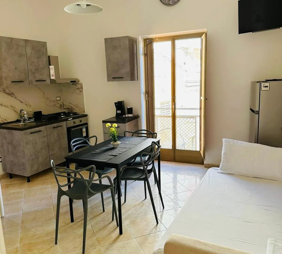 Apartaments La Casa Blanca 1 Αγκριτζέντο 0*,  Ιταλία